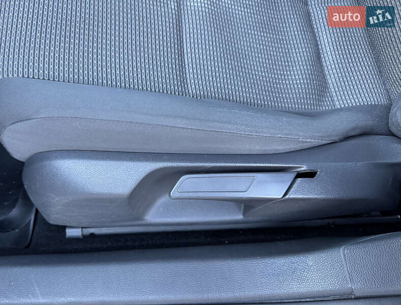 Универсал Volkswagen Golf 2007 в Самборе