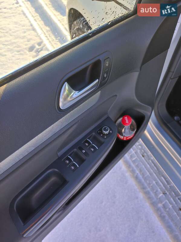 Універсал Volkswagen Golf 2007 в Тернополі