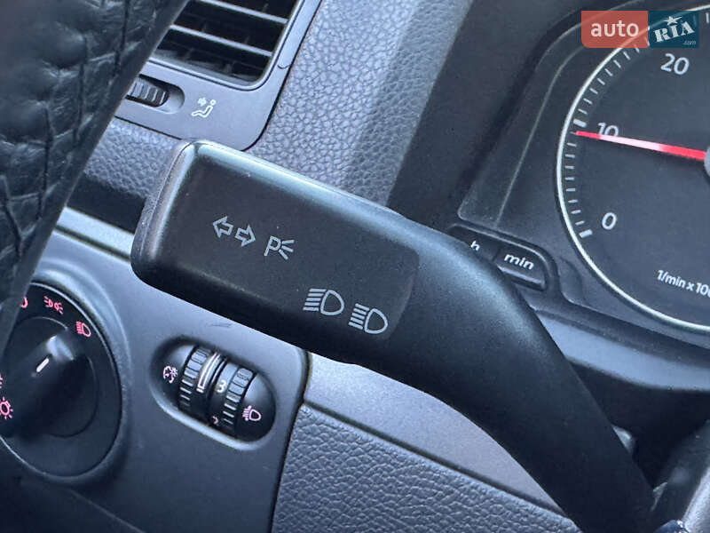 Универсал Volkswagen Golf 2007 в Самборе