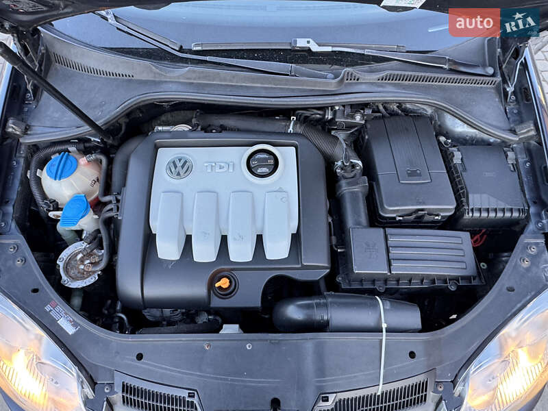 Универсал Volkswagen Golf 2007 в Самборе