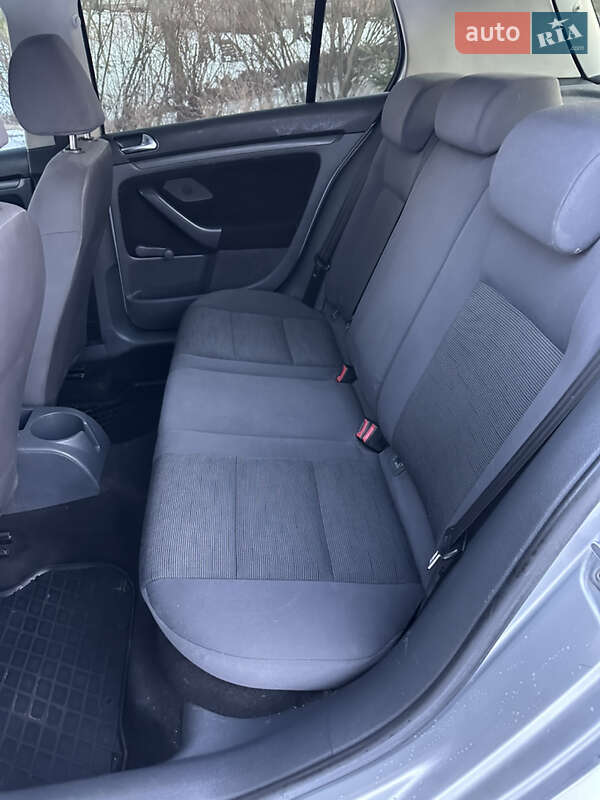 Хэтчбек Volkswagen Golf 2006 в Ровно фото 7 Хэтчбек Volkswagen Golf 2006 в Ровно