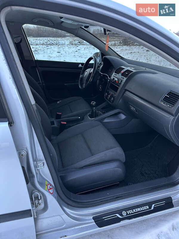 Хэтчбек Volkswagen Golf 2006 в Ровно фото 9 Хэтчбек Volkswagen Golf 2006 в Ровно