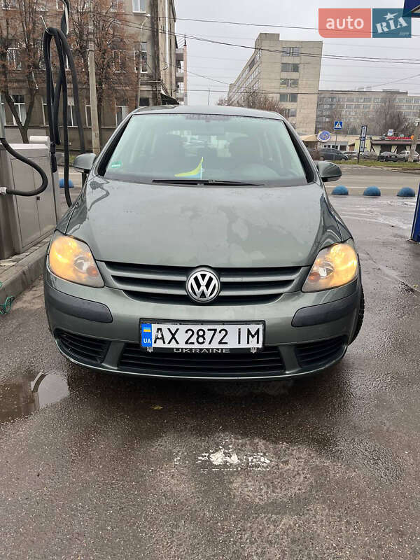 Volkswagen Golf 2005