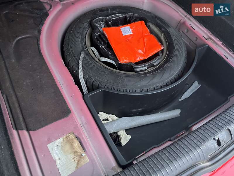 Універсал Volkswagen Golf 2006 в Тернополі