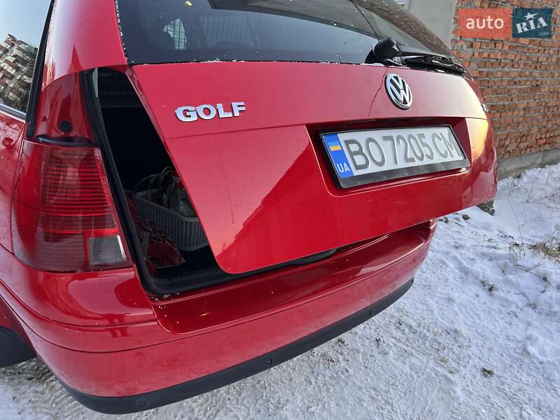 Універсал Volkswagen Golf 2006 в Тернополі