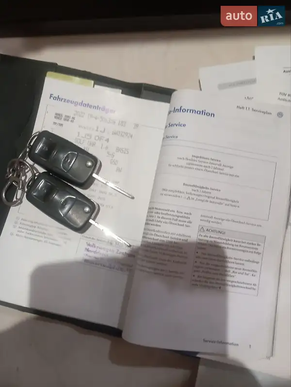 Універсал Volkswagen Golf 2006 в Тернополі документ