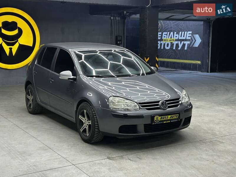 Volkswagen Golf 2004