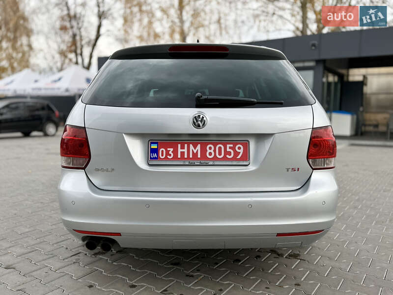 Універсал Volkswagen Golf 2011 в Володимирі