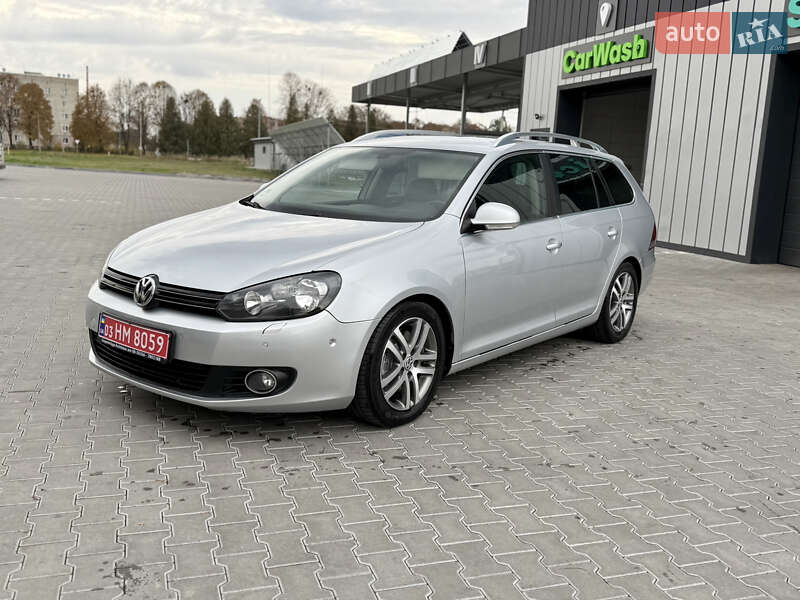 Універсал Volkswagen Golf 2011 в Володимирі