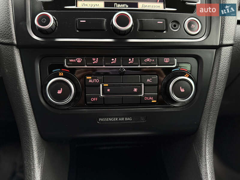 Універсал Volkswagen Golf 2011 в Володимирі