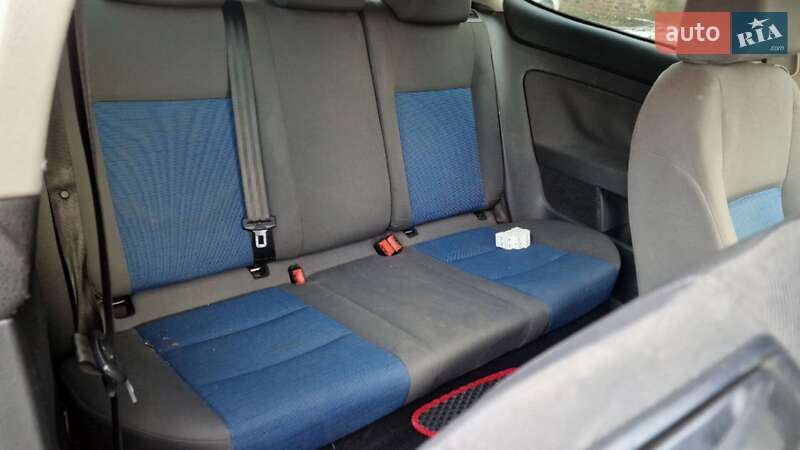 Хэтчбек Volkswagen Golf 2006 в Старом Самборе фото 32 Хэтчбек Volkswagen Golf 2006 в Старом Самборе