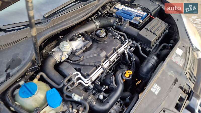 Хэтчбек Volkswagen Golf 2006 в Старом Самборе фото 46 Хэтчбек Volkswagen Golf 2006 в Старом Самборе