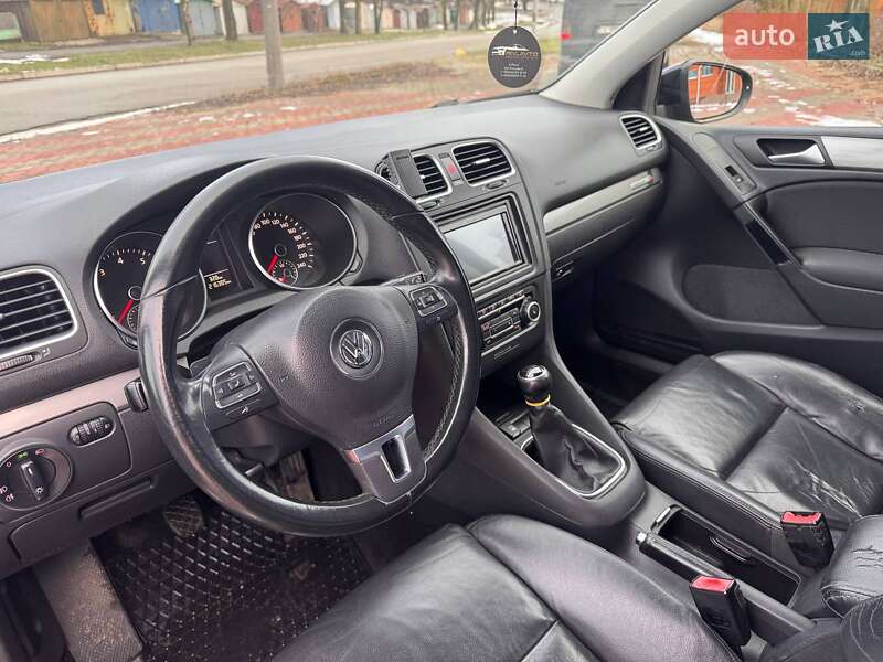 Хэтчбек Volkswagen Golf 2009 в Запорожье