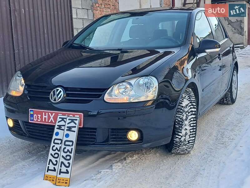 Хетчбек Volkswagen Golf 2006 в Тернополі