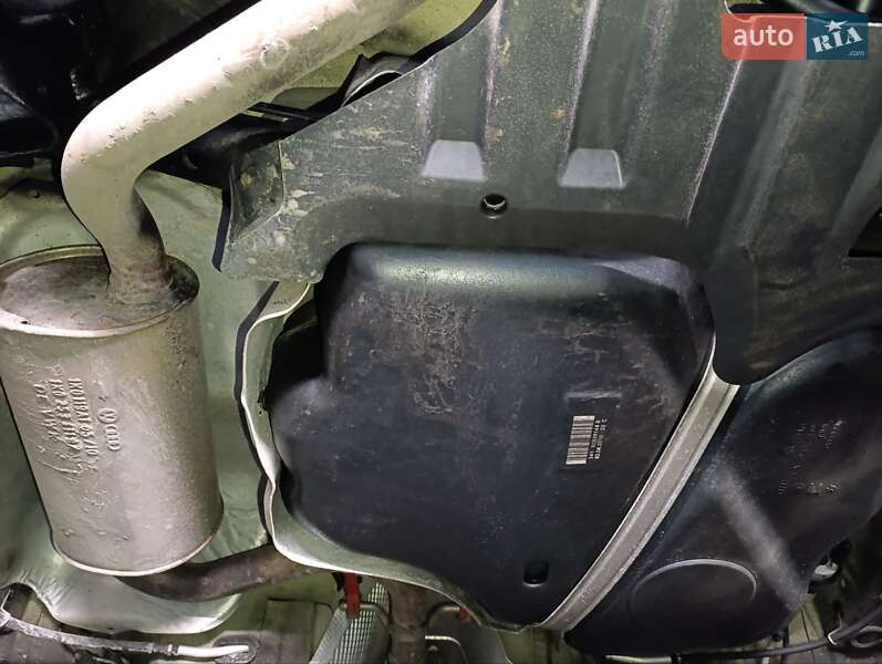 Хетчбек Volkswagen Golf 2011 в Києві