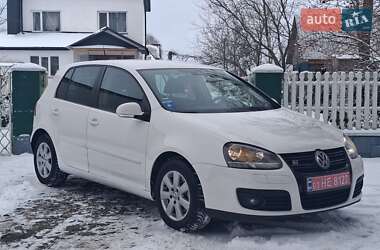 Хетчбек Volkswagen Golf 2008 в Дубні