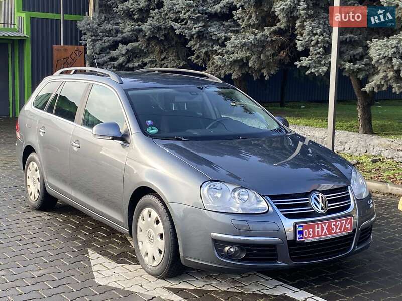 Универсал Volkswagen Golf 2009 в Вознесенске