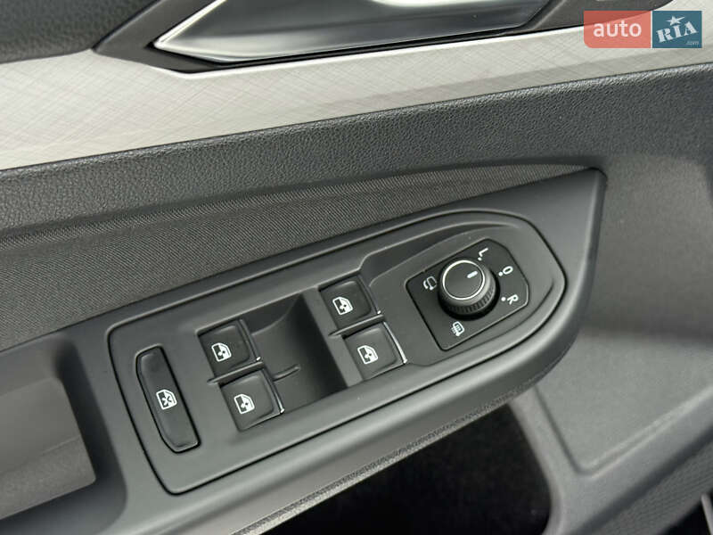 Универсал Volkswagen Golf 2022 в Луцке