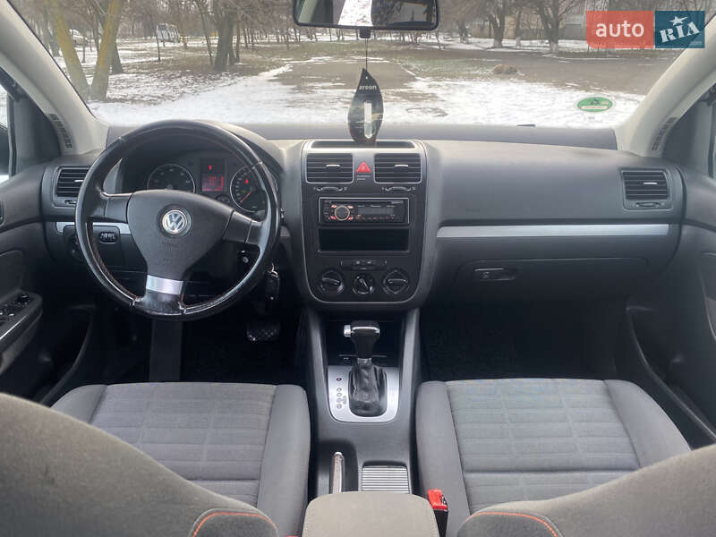 Хэтчбек Volkswagen Golf 2007 в Первомайске фото 27 Хэтчбек Volkswagen Golf 2007 в Первомайске
