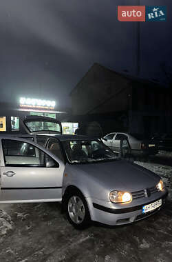 Хетчбек Volkswagen Golf 1998 в Сокирянах