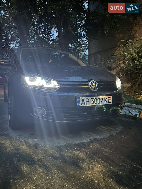Хэтчбек Volkswagen Golf 2011 в Запорожье