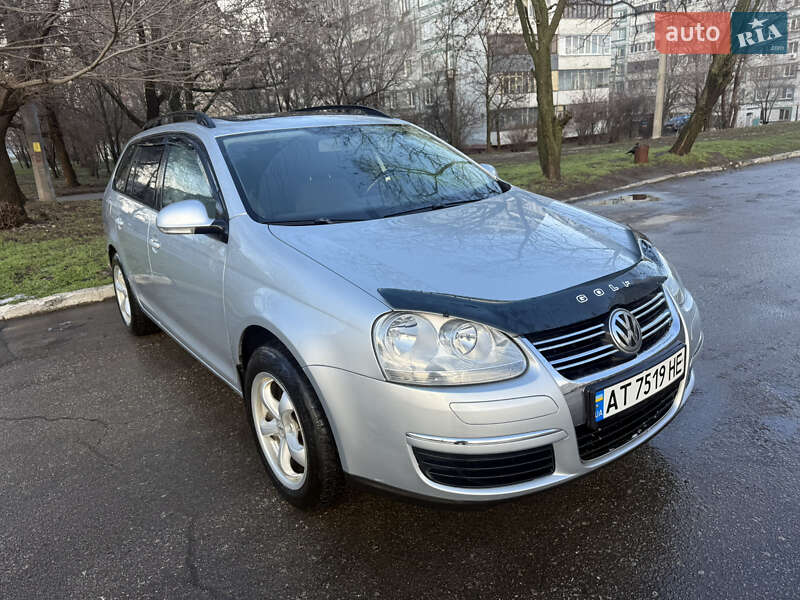 Универсал Volkswagen Golf 2008 в Запорожье