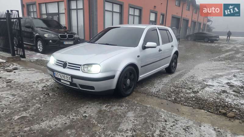 Volkswagen Golf 2002 Volkswagen Golf 2002