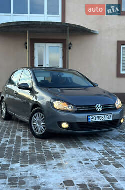 Хэтчбек Volkswagen Golf 2012 в Мельнице-Подольской