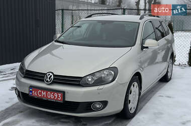 Универсал Volkswagen Golf 2009 в Виннице