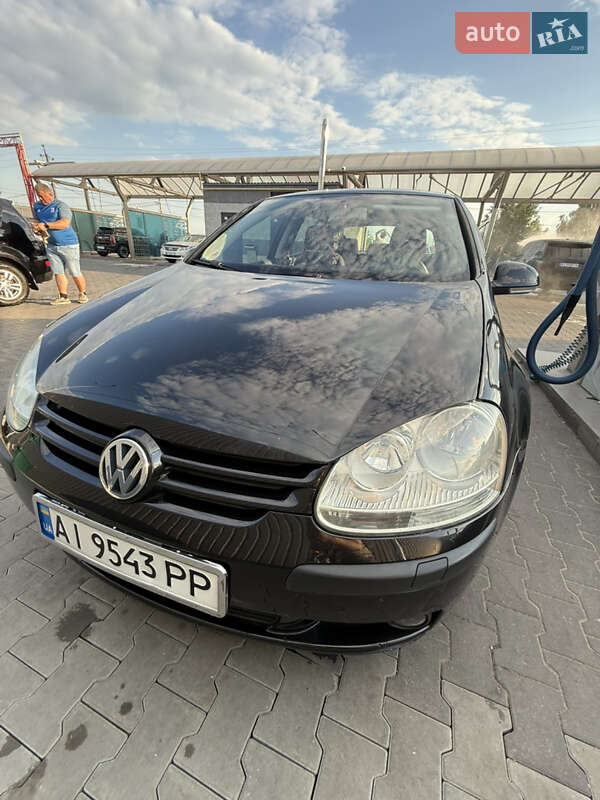 Volkswagen Golf 2005