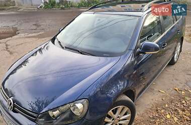 Універсал Volkswagen Golf 2011 в Миколаєві