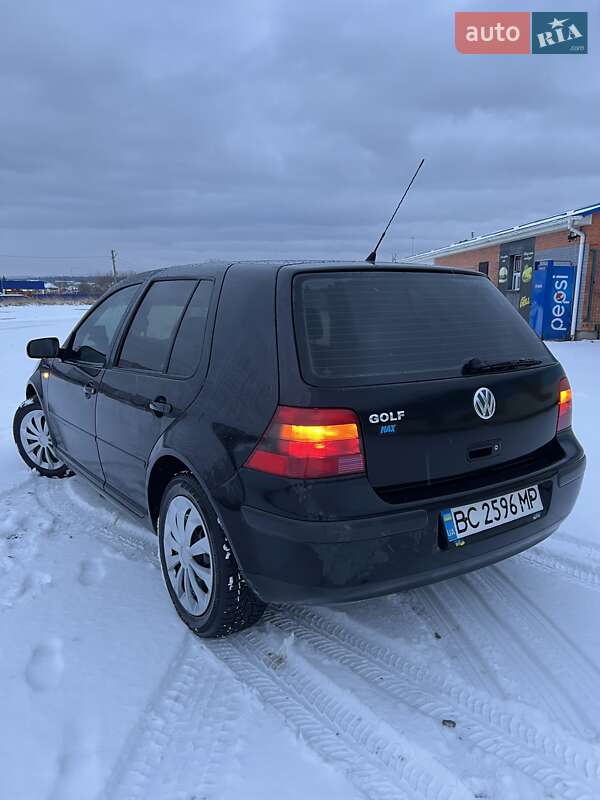 Хэтчбек Volkswagen Golf 2000 в Дрогобыче