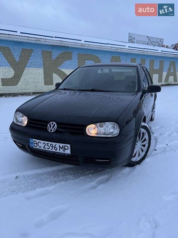 Volkswagen Golf 2000