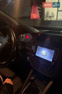 Хэтчбек Volkswagen Golf 2005 в Вышгороде