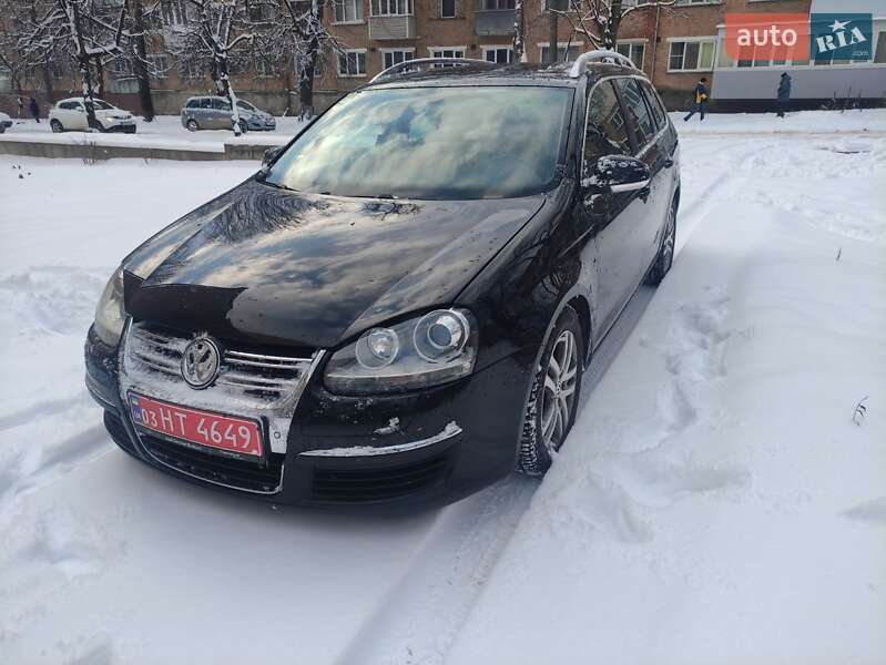 Универсал Volkswagen Golf 2009 в Каменец-Подольском