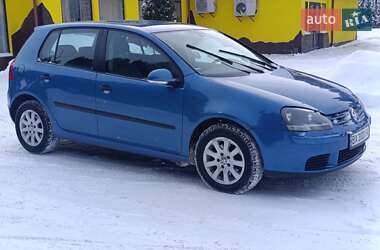 Хетчбек Volkswagen Golf 2004 в Старокостянтинові