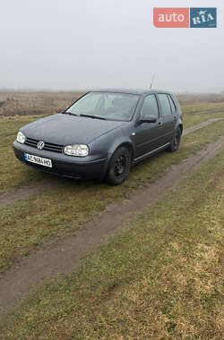 Универсал Volkswagen Golf 2003 в Любомле