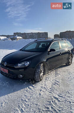 Универсал Volkswagen Golf 2011 в Ровно