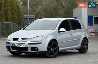 Хетчбек Volkswagen Golf 2005 в Смілі