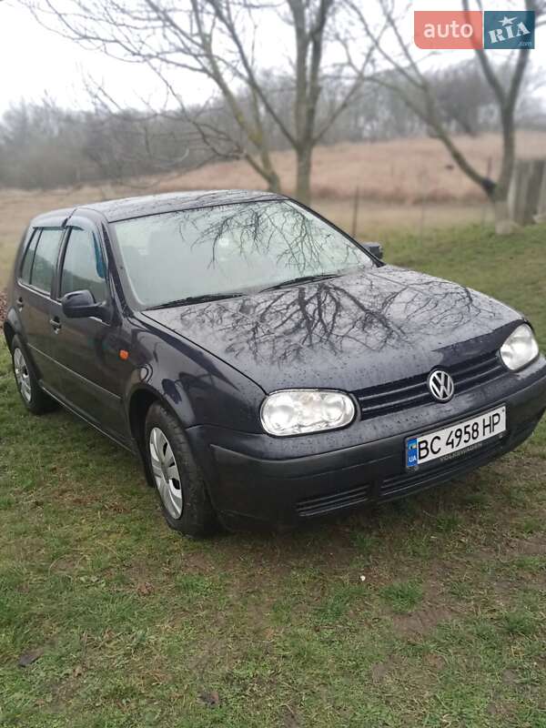 Volkswagen Golf 1998