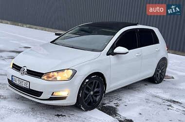 Хетчбек Volkswagen Golf 2015 в Харкові