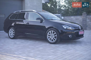 Универсал Volkswagen Golf 2011 в Нововолынске