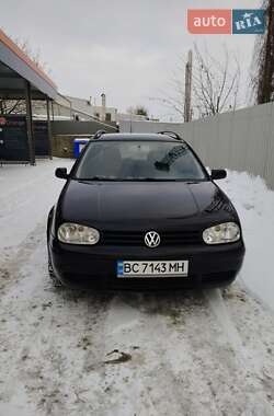 Универсал Volkswagen Golf 2001 в Львове