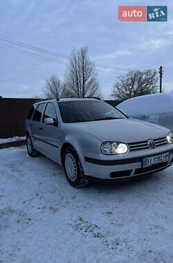 Універсал Volkswagen Golf 2000 в Хотині