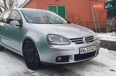 Хэтчбек Volkswagen Golf 2006 в Каменец-Подольском