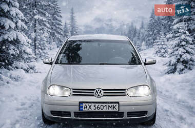Хэтчбек Volkswagen Golf 1998 в Харькове