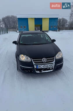 Універсал Volkswagen Golf 2008 в Любомлі