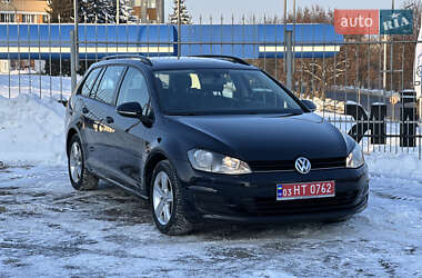 Универсал Volkswagen Golf 2015 в Ровно