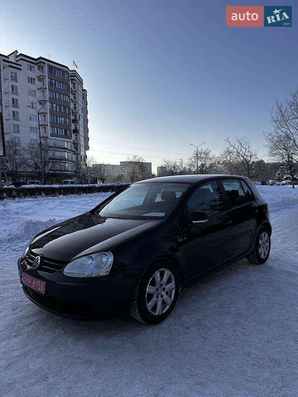 Volkswagen Golf 2005