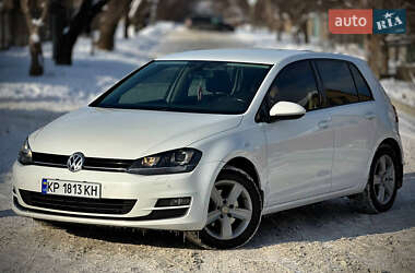 Хэтчбек Volkswagen Golf 2014 в Днепре